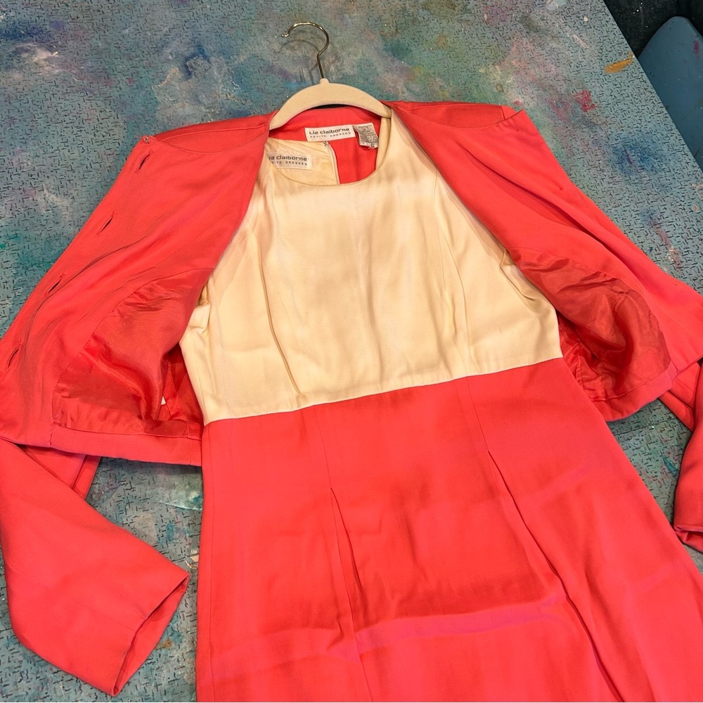 80s Business Lady - Picture 4 of 10